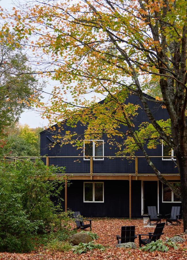Taelta Lodge, A Bluebird By Lark Stowe Exteriör bild